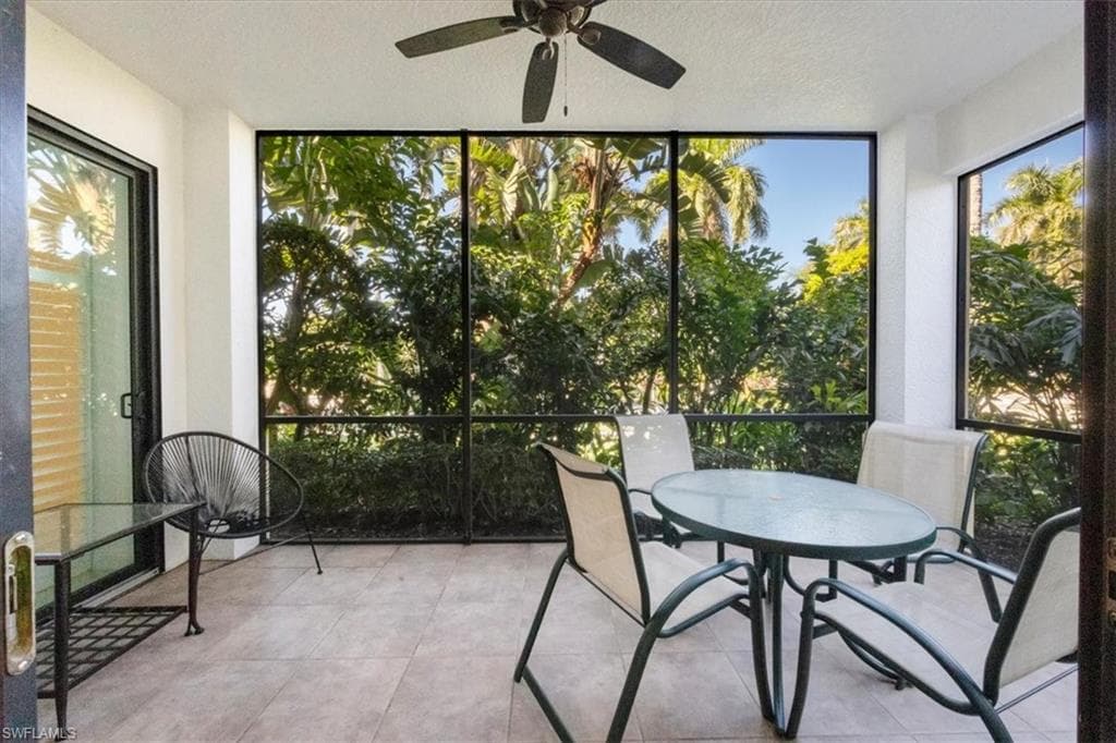 965 Sandpiper ST # J107, NAPLES FL 34102-18