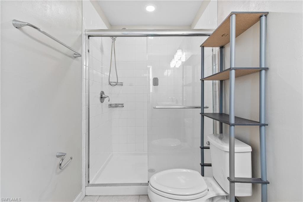 6390 Brant Bay BLVD # 108, NORTH FORT MYERS FL 33917-11