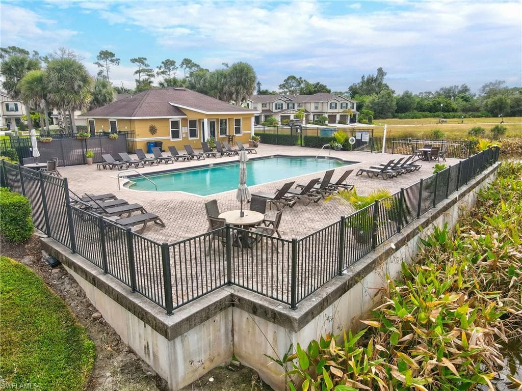 6390 Brant Bay BLVD # 108, NORTH FORT MYERS FL 33917-26