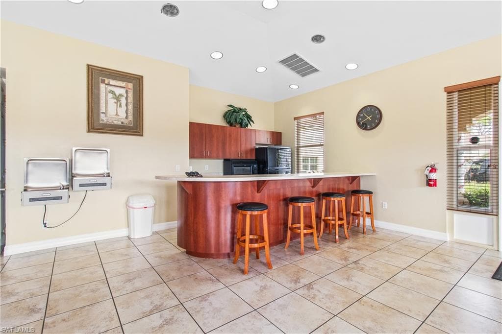 6390 Brant Bay BLVD # 108, NORTH FORT MYERS FL 33917-30