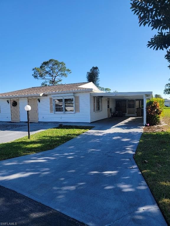 37 Desert Candle CIR, LEHIGH ACRES FL 33936-1