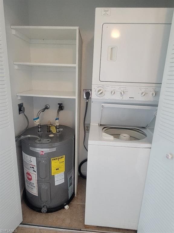 37 Desert Candle CIR, LEHIGH ACRES FL 33936-9