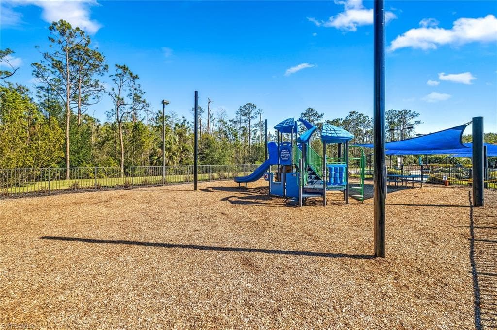 10980 Clarendon ST, FORT MYERS FL 33913-40