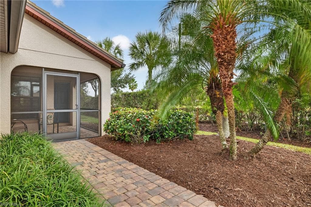 10980 Clarendon ST, FORT MYERS FL 33913-23