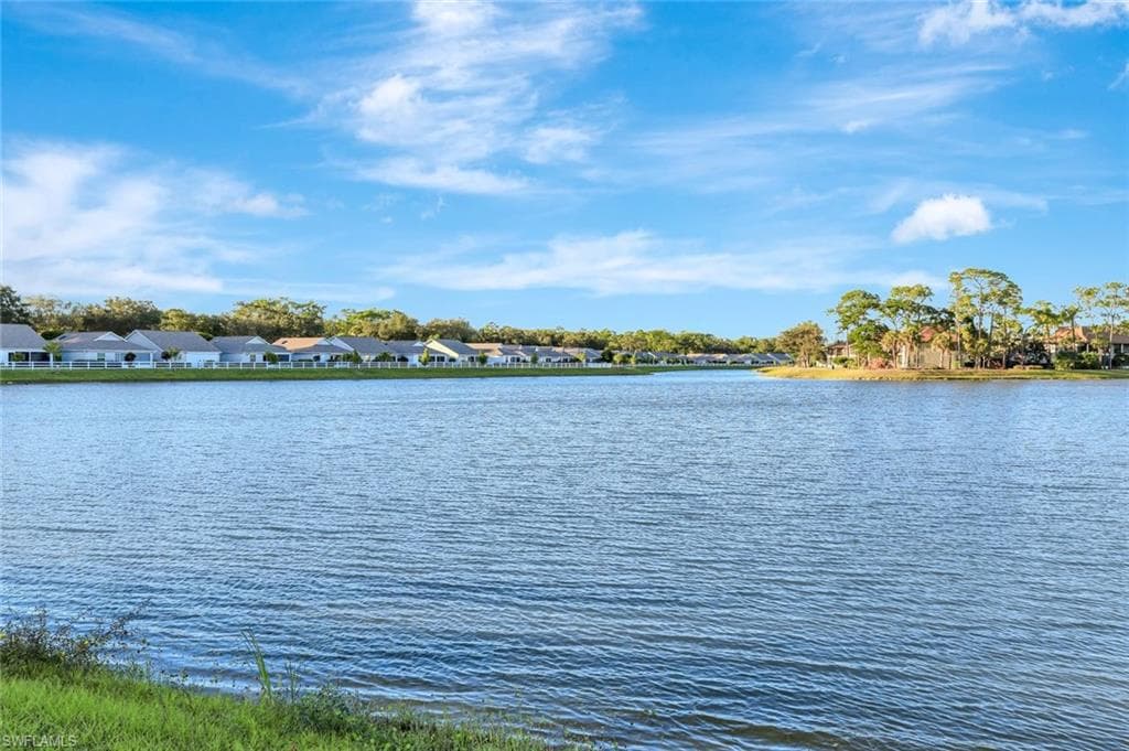 10112 Seaside WAY, BONITA SPRINGS FL 34135-1