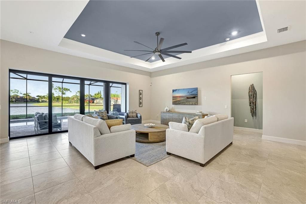 10112 Seaside WAY, BONITA SPRINGS FL 34135-6