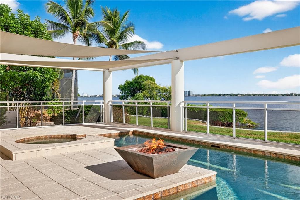 12540 Panasoffkee DR, NORTH FORT MYERS FL 33903-1