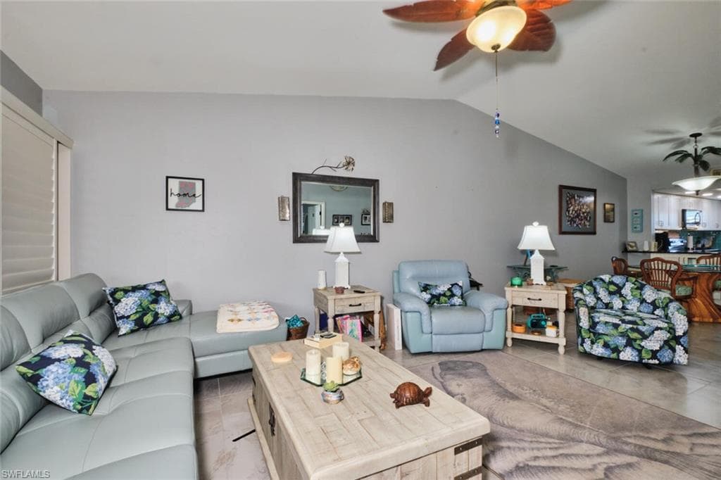 15370 Transit CT # 108, NORTH FORT MYERS FL 33917-9