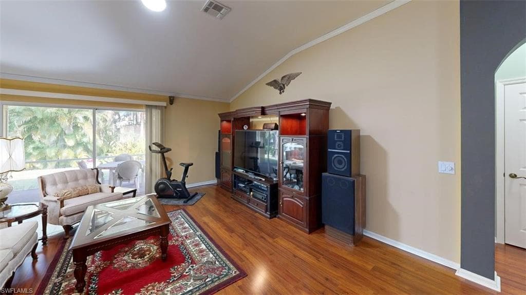 285 Spider Lily LN, NAPLES FL 34119-26