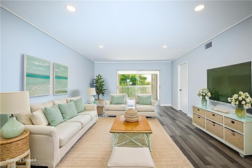 5499 Rattlesnake Hammock RD # 304A, NAPLES FL 34113-12