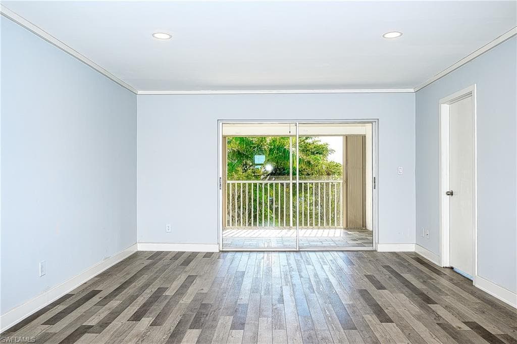 5499 Rattlesnake Hammock RD # 304A, NAPLES FL 34113-11