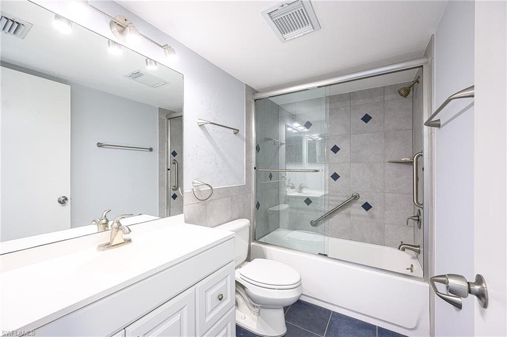 5499 Rattlesnake Hammock RD # 304A, NAPLES FL 34113-23