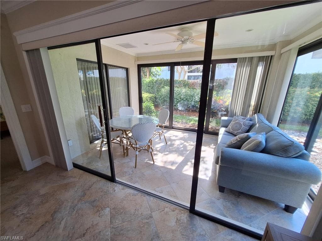 551 Beachwalk CIR # 0, NAPLES FL 34108-37