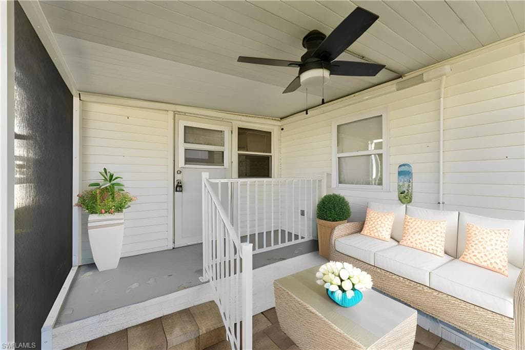 11391 Cypress LN, FORT MYERS BEACH FL 33931-26