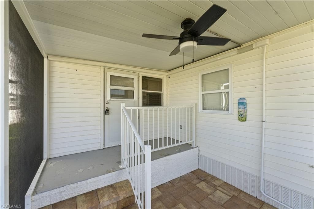 11391 Cypress LN, FORT MYERS BEACH FL 33931-28