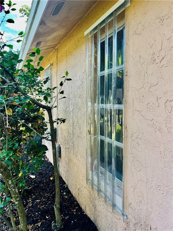 6986 Scarboro DR, FORT MYERS FL 33919-8
