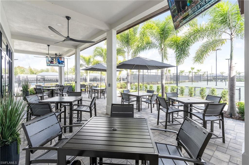 9568 Caymas TER, NAPLES FL 34114-37