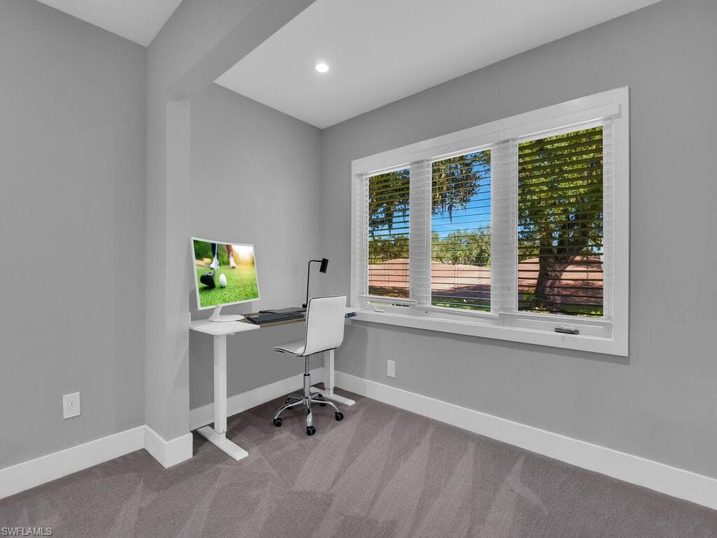 15573 Lockmaben AVE, FORT MYERS FL 33912-16