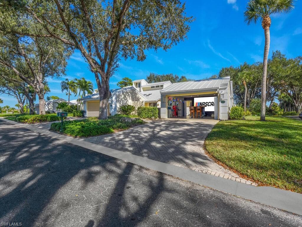 15573 Lockmaben AVE, FORT MYERS FL 33912-33