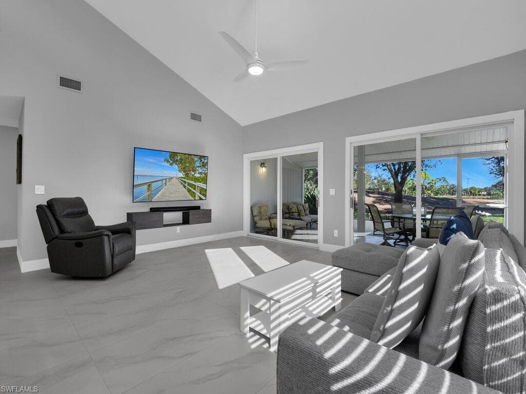 15573 Lockmaben AVE, FORT MYERS FL 33912-8