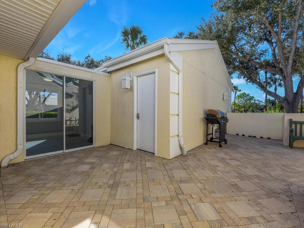 15573 Lockmaben AVE, FORT MYERS FL 33912-28