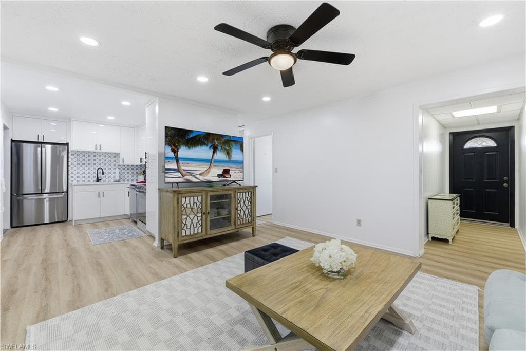 2261 11th ST N, NAPLES FL 34103-5