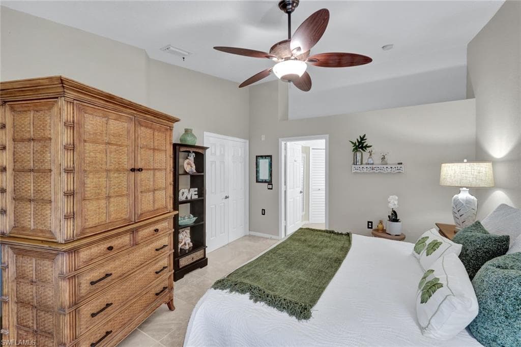 9600 Rosewood Pointe TER # 205, BONITA SPRINGS FL 34135-14