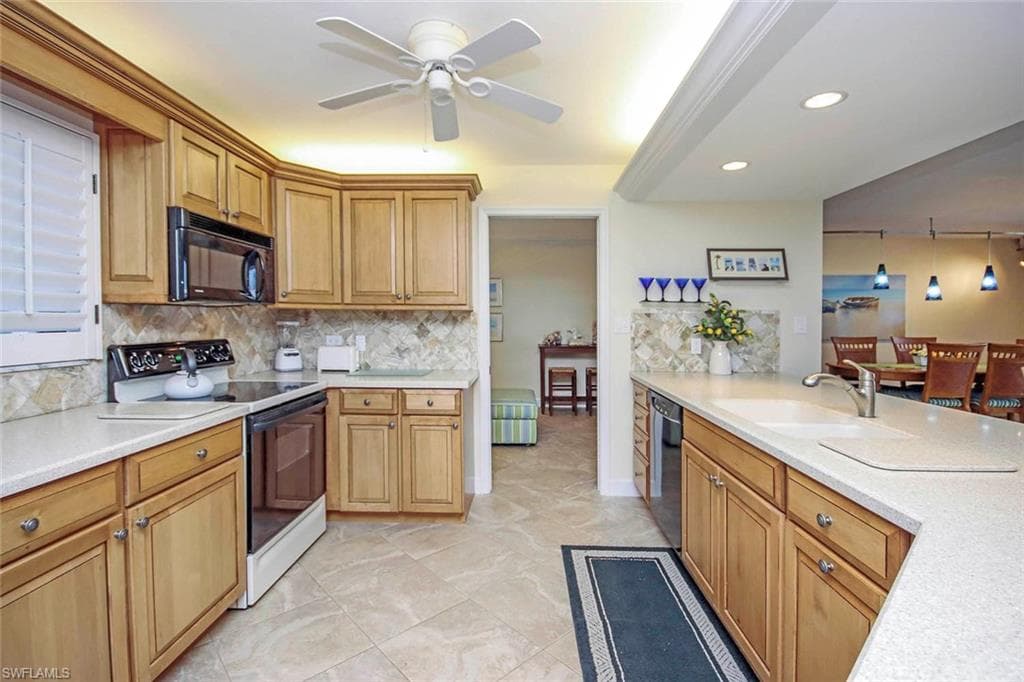 1401 Middle Gulf DR # 405R, SANIBEL FL 33957-6