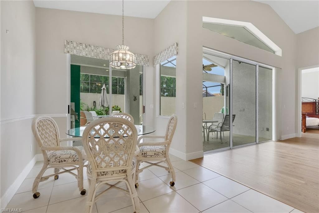 9519 Mariners Cove LN S, FORT MYERS FL 33919-16