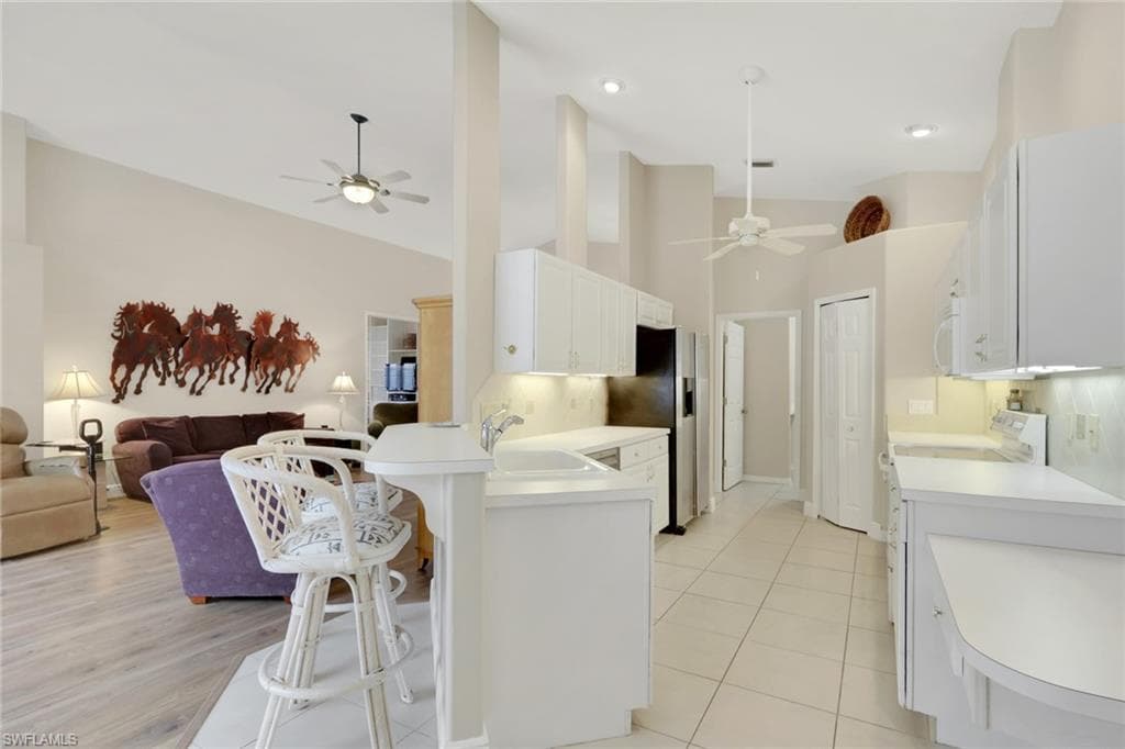 9519 Mariners Cove LN S, FORT MYERS FL 33919-15