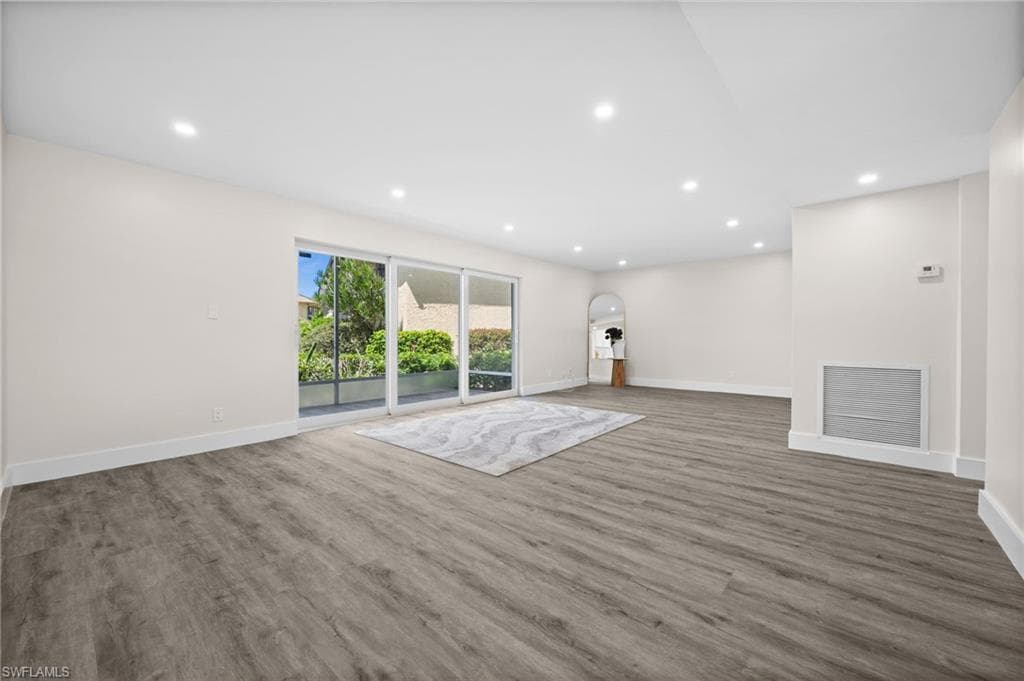 378 Palm DR # 1, NAPLES FL 34112-9