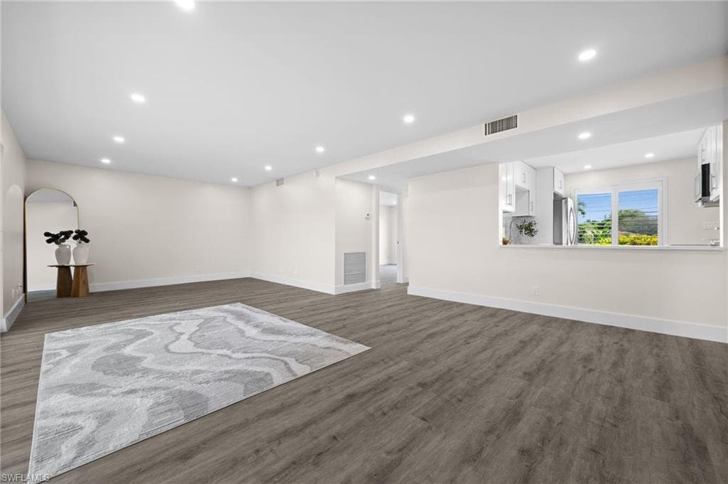 378 Palm DR # 1, NAPLES FL 34112-10