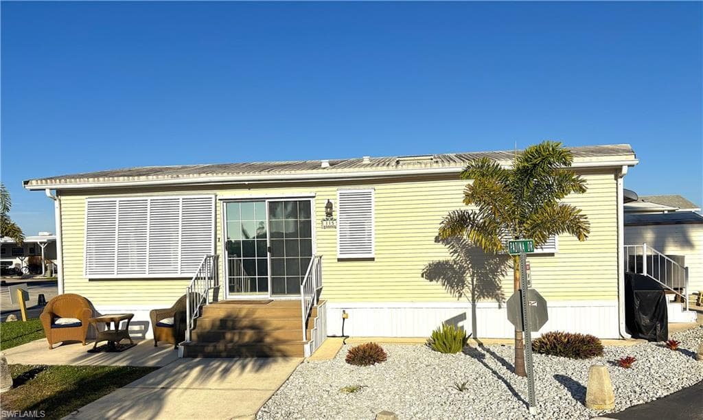 11791 Papershell DR, FORT MYERS FL 33908-4