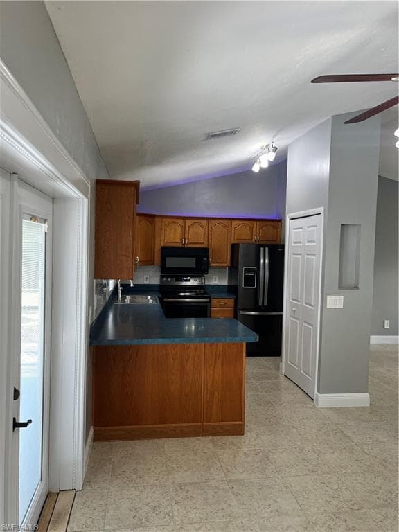 1412 NE Van Loon TER, CAPE CORAL FL 33909-3