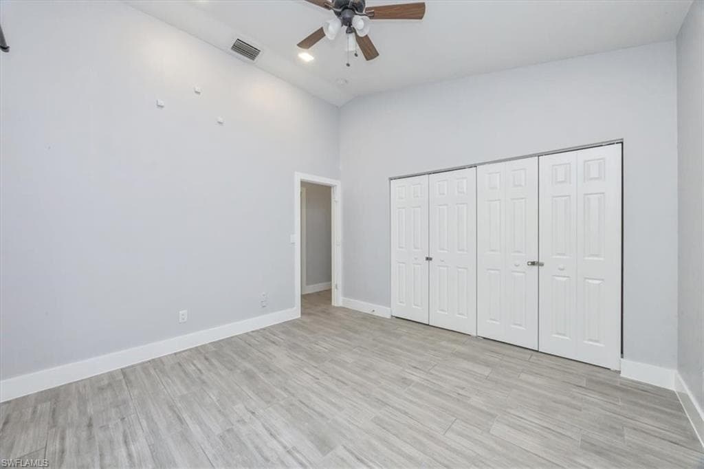 6161 Waxmyrtle WAY, NAPLES FL 34109-17