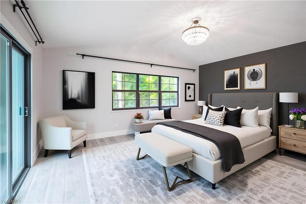 6161 Waxmyrtle WAY, NAPLES FL 34109-14