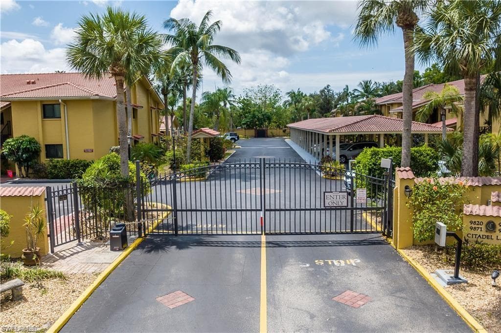 9820 Citadel LN # 106, BONITA SPRINGS FL 34135-13