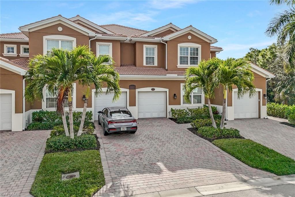 18225 Creekside Preserve LOOP # 102, FORT MYERS FL 33908-24