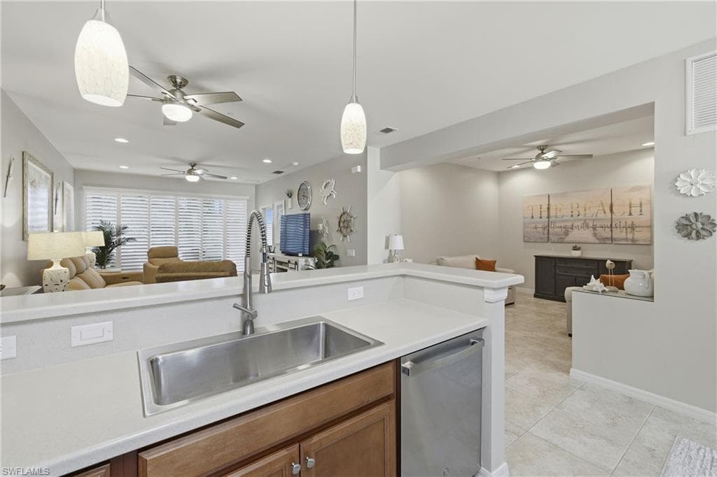 9931 Periwinkle Preserve LN 102-8