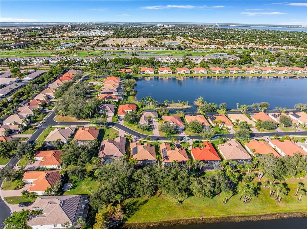 11105 Sea Tropic LN, FORT MYERS FL 33908-47