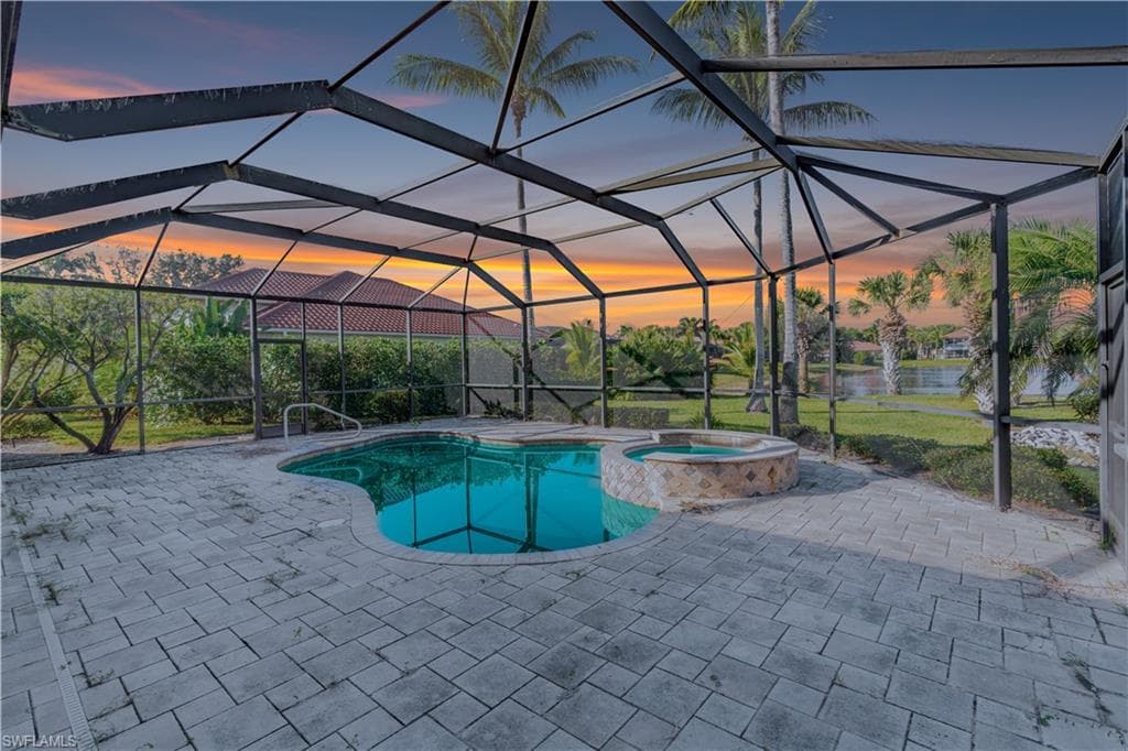 11105 Sea Tropic LN, FORT MYERS FL 33908-38