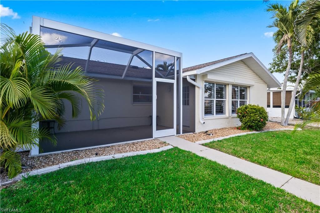 2781 Bruce ST-26