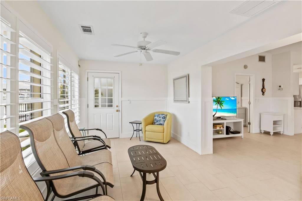 2781 Bruce ST-16