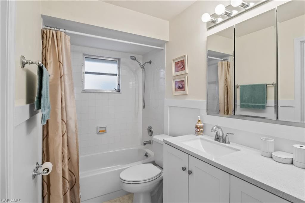 2781 Bruce ST-23
