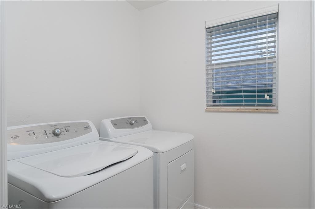 227 Mango ST, FORT MYERS BEACH FL 33931-14