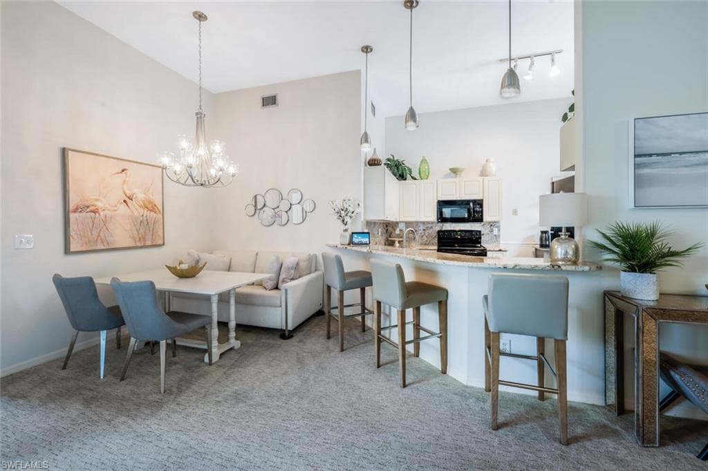 559 Beachwalk CIR # U202, NAPLES FL 34108-7