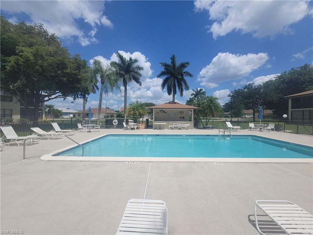 4410 Chantelle DR H-205-24