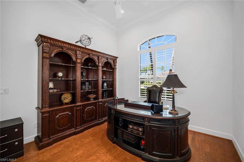 8264 Potomac LN, NAPLES FL 34104-9