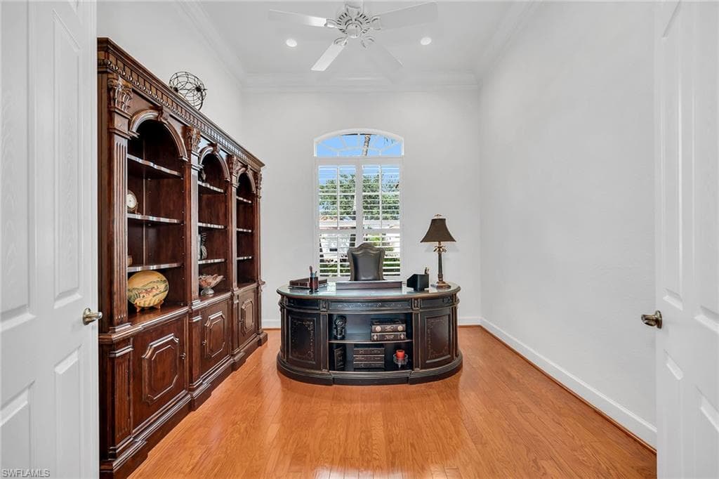 8264 Potomac LN, NAPLES FL 34104-7