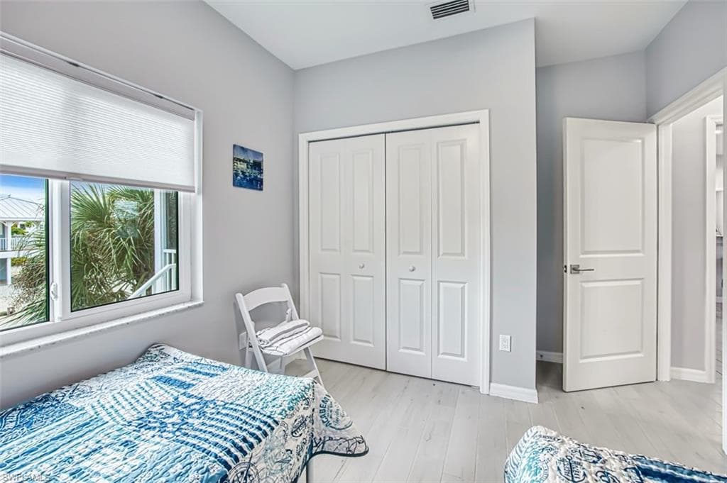 431 Lazy WAY, FORT MYERS BEACH FL 33931-31